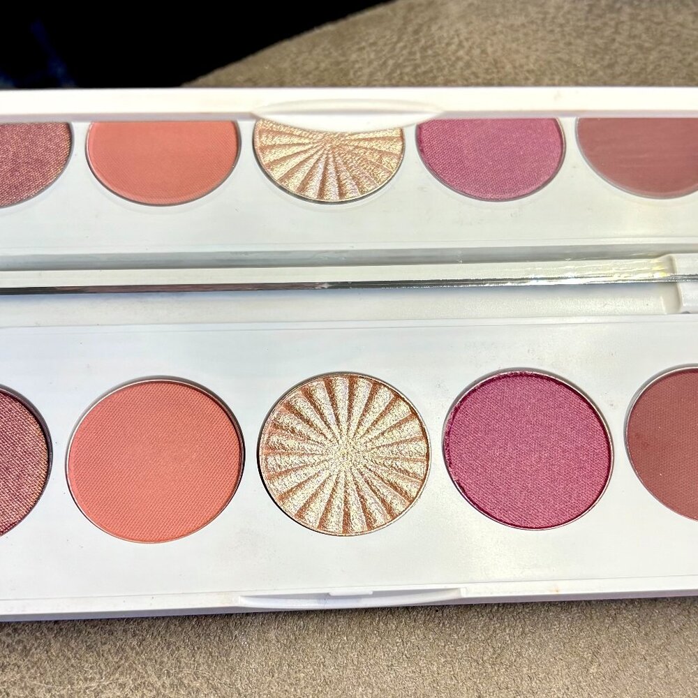 Ofra Signature Symphony Palette